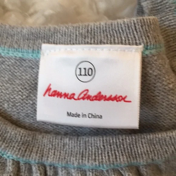 Hanna Anderson Girls Gray Embroidered Short Sleeve Knit Sweater Dress Size 5 - Picture 2 of 7